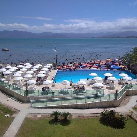 Apartamento pé na areia frente para o Mar e piscina na Prainha Caraguatatuba Exterior foto