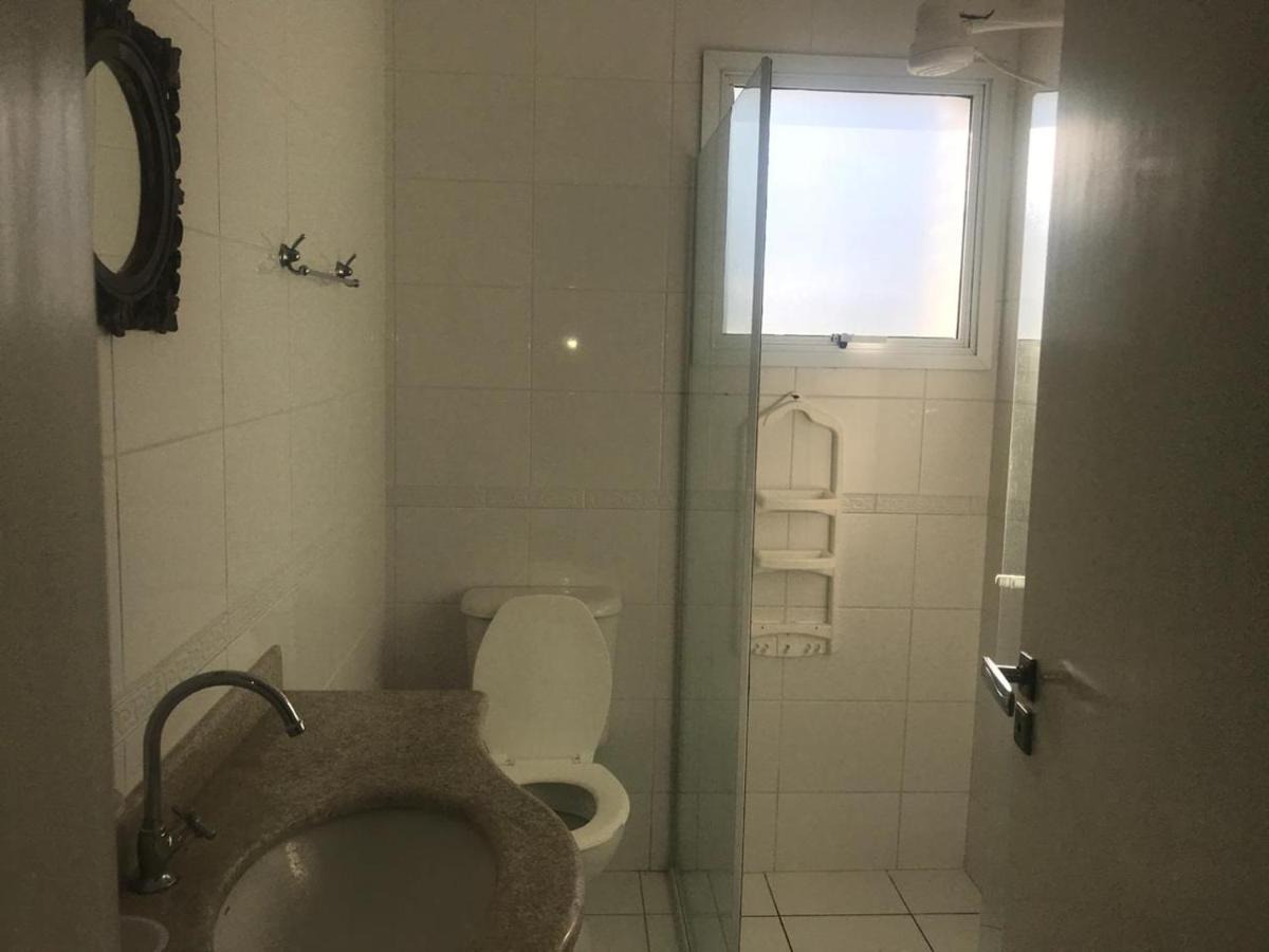 Apartamento pé na areia frente para o Mar e piscina na Prainha Caraguatatuba Exterior foto