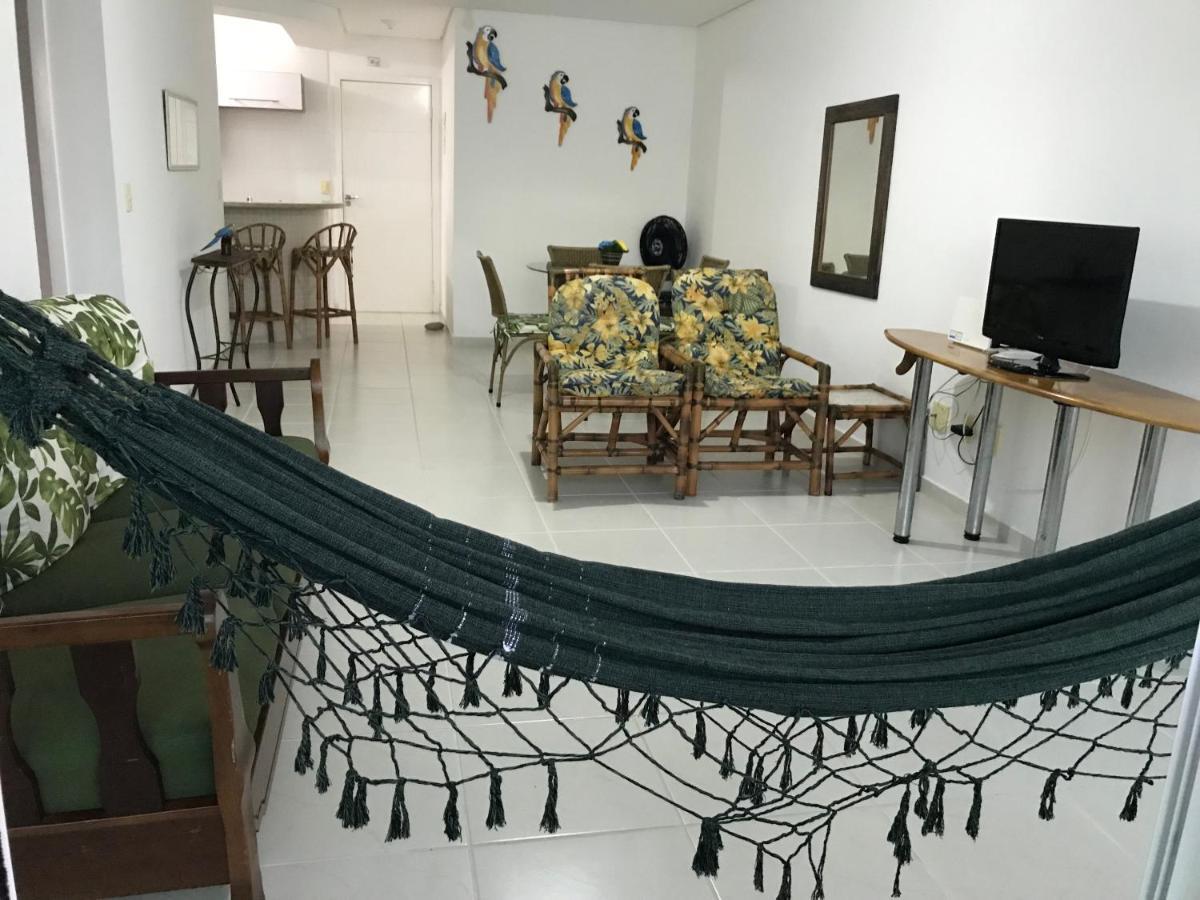 Apartamento pé na areia frente para o Mar e piscina na Prainha Caraguatatuba Exterior foto