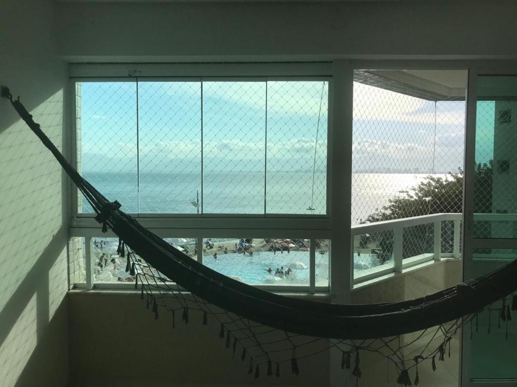 Apartamento pé na areia frente para o Mar e piscina na Prainha Caraguatatuba Exterior foto